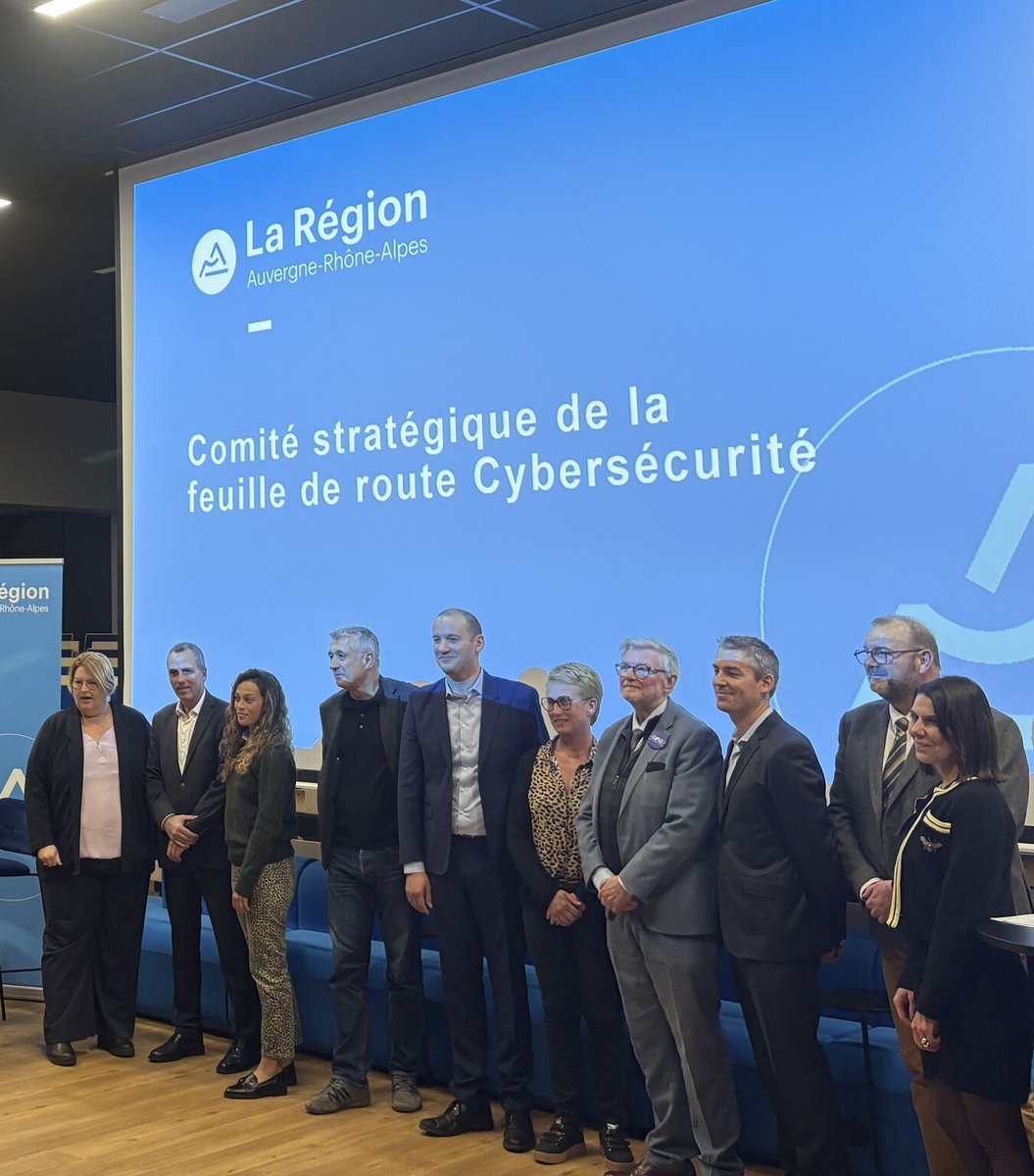 CSB_SCHOOL's tweet image. 🚀 Un nouveau cap pour la #cybersécurité en #AuvergneRhoneAlpes !

Le Campus Cyber AURA voit le jour au @CampusRegion  en présence de Joffrey Célestin-Urbain.

🎓 Fier que @CSB_SCHOOL y contribue avec ses formations #SecNumedu labellisées par @ANSSI_FR 

#CampusCyber #Formation