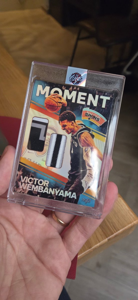 Enfin je recupère cette merveille d'<a href="/DelambreT/">TD_Cards3</a> 😍🤩