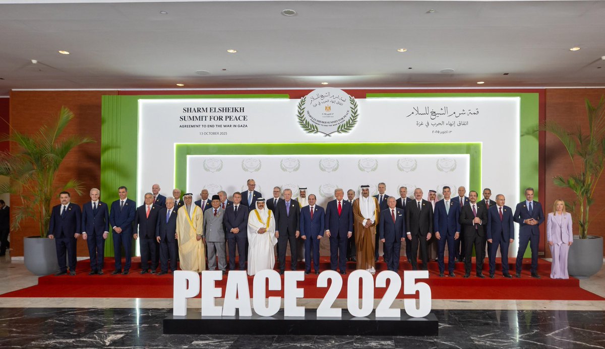 کنفرانس #شرم‌الشیخ دستاوردی واقعی و مؤثر برای مردم فلسطین به همراه نخواهد داشت چرا که تجربه‌ی تلخ کنفرانس‌های مادرید و اسلو همچنان پیشِ چشم ماست. نهایتِ تأثیر آن شاید تنها در کاهش موقتِ آتش‌کُشی و خون‌ریزی علیه مردم فلسطین باشد