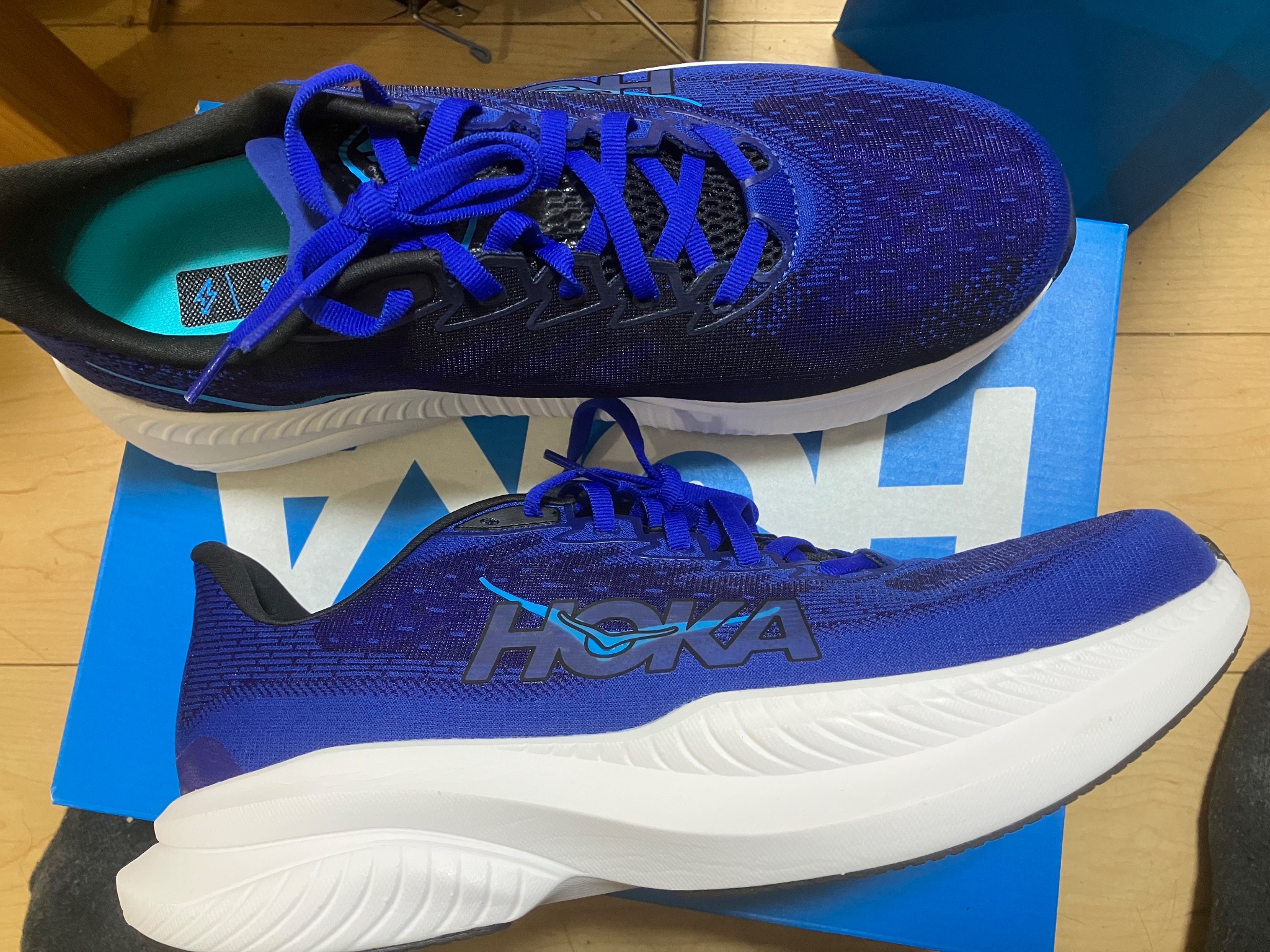 【レア】【最終値下げ】長谷川カオナシ　イタタオル　初回 aki 旅ラン 次走2/8さいたまマラソン on X: 