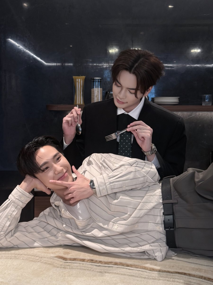 Markjrtn's tweet image. วันนี้คุณไป๋ทานอะไรดี 😌
MRS WITH JMOP Q2
#MyRomanceScammerQ2