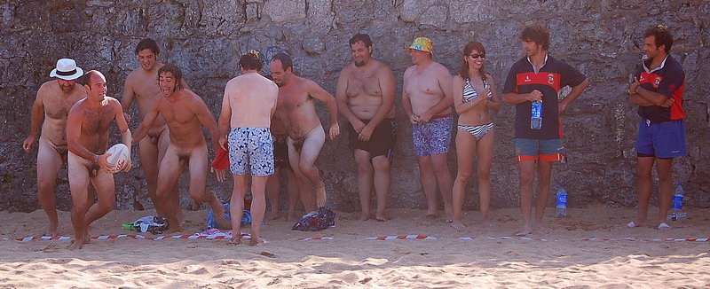 Caught Naked! tweet media