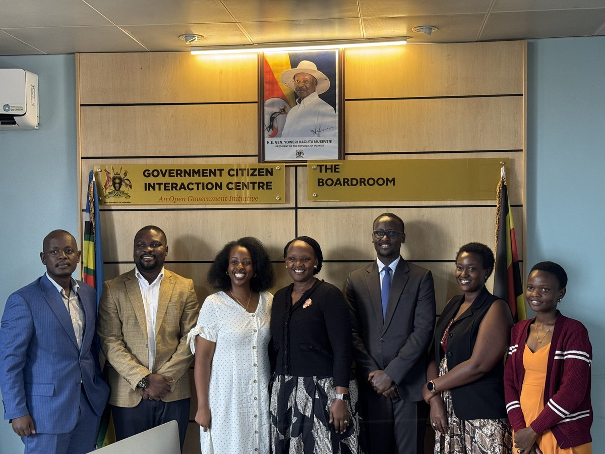 SMusherure's tweet image. I had an excellent visit, this morning, at the @GCICUganda offices, witnessing first hand the great work being done by @MKarekye and team. Their efforts in communicating the achievements of the Government of Uganda are undeniable.
