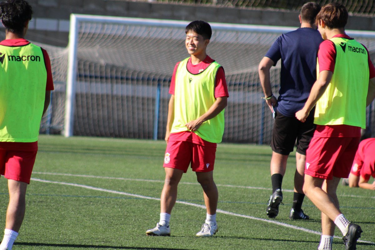 ⚽ Back from the Reyes Cup and straight into training!

Today we’re back with news from our immersion program. Genki and Michiteru are giving it their all at <a href="/CyDLeonesa/">Cultural y Deportiva Leonesa</a>, showing focus and determination in every training session💪🏼

<a href="/CultuAcademia/">Cultu Academia</a>  
#AúpaCultu #VamosWakatake