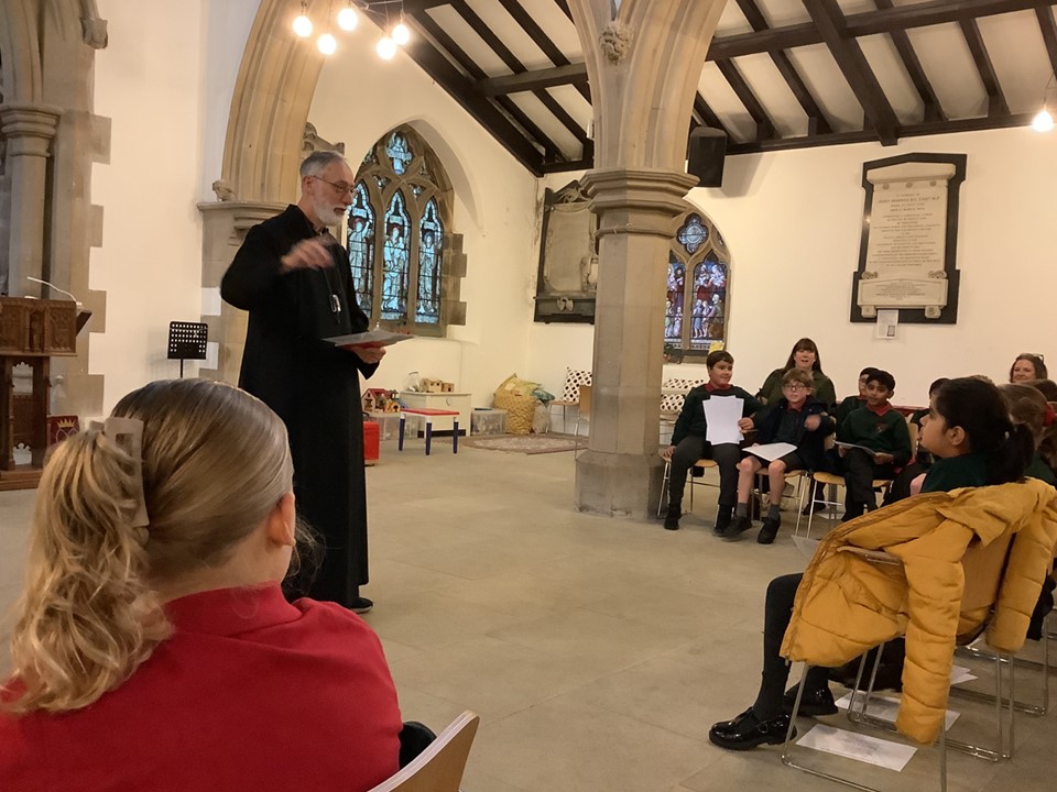 This morning, Y3 joined Reverend Nelson in church for their Ministry of the Word Service. It was great to welcome a few of the parents to the service.