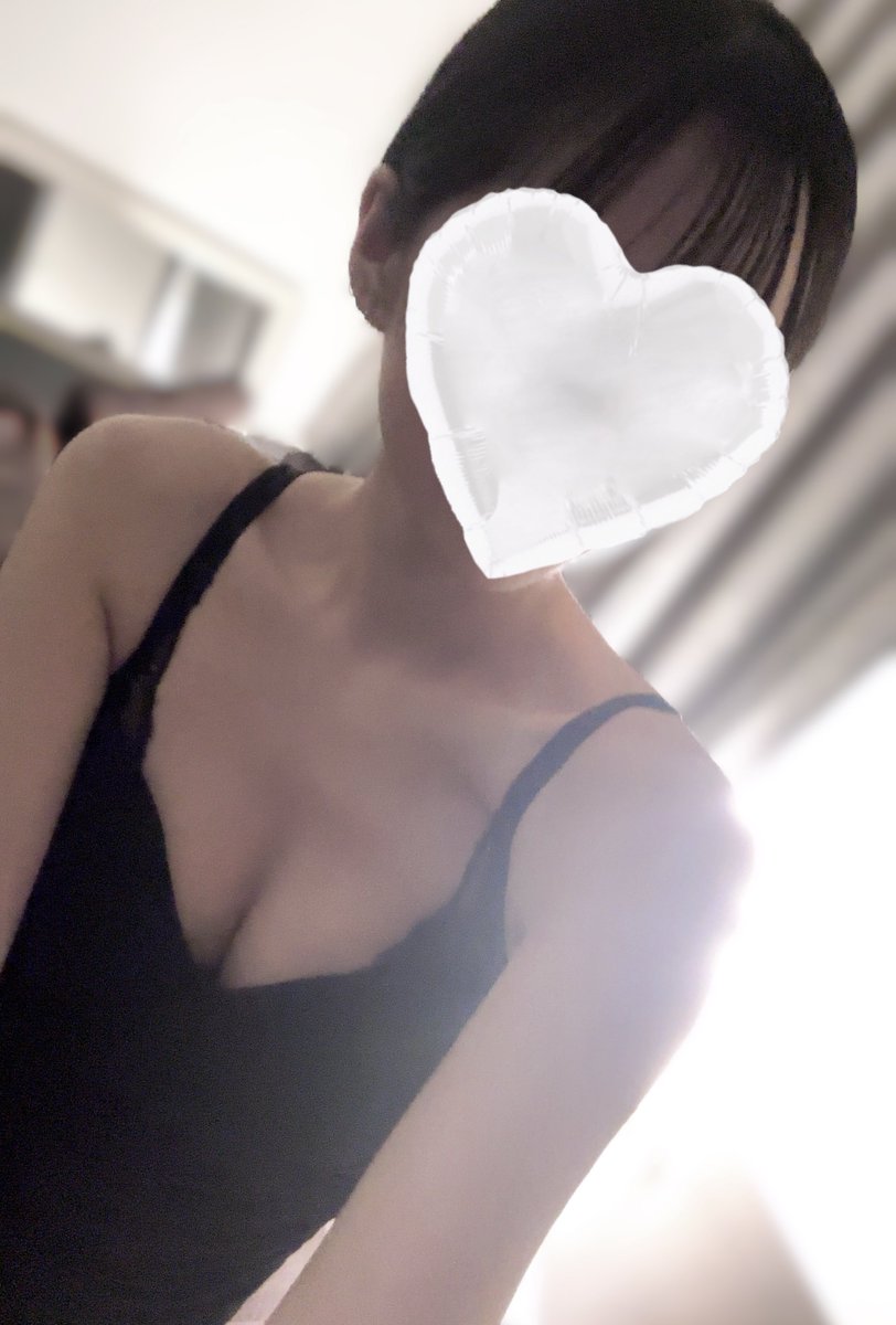 急遽ですが明日出勤します！💆🏻‍♂️

10/15(水)11:00~14:30

ご予約お待ちしております🙏🏻💖💖