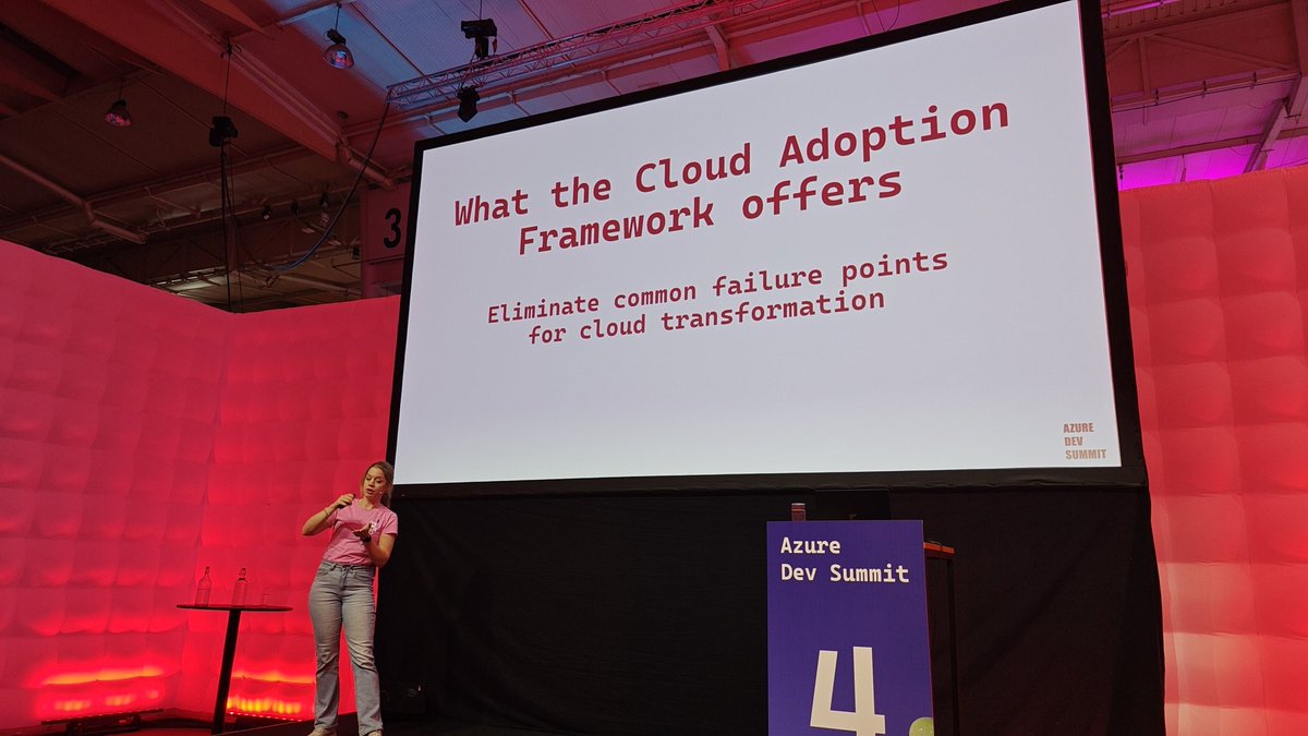 WorkingHardInIT's tweet image. Listening to the always vibrant @Ba4bes  at #AzureDevSummit guiding us through the Cloud Adoption Framework #MVPBuzz