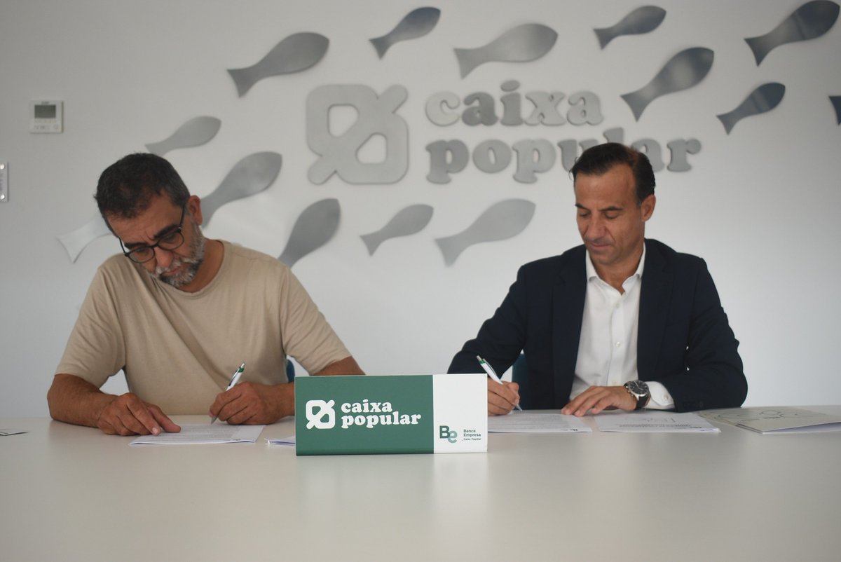APIME (@apime_cv) on Twitter photo El pasado 2 de octubre Esteban Burillo, presidente de APIME, y Rafael Muñoz, Banca Empresa de Caixa Popular; firmaron el primer Convenio de colaboración entre Caixa Popular-Caixa Rural, C.C.V. y APIME. 
#APIME
@CaixaPopular
caixapopular.es/es
#infanciaadolescenciayjuventud El pasado 2 de octubre Esteban Burillo, presidente de APIME, y Rafael Muñoz, Banca Empresa de Caixa Popular; firmaron el primer Convenio de colaboración entre Caixa Popular-Caixa Rural, C.C.V. y APIME. 
#APIME
@CaixaPopular
caixapopular.es/es
#infanciaadolescenciayjuventud