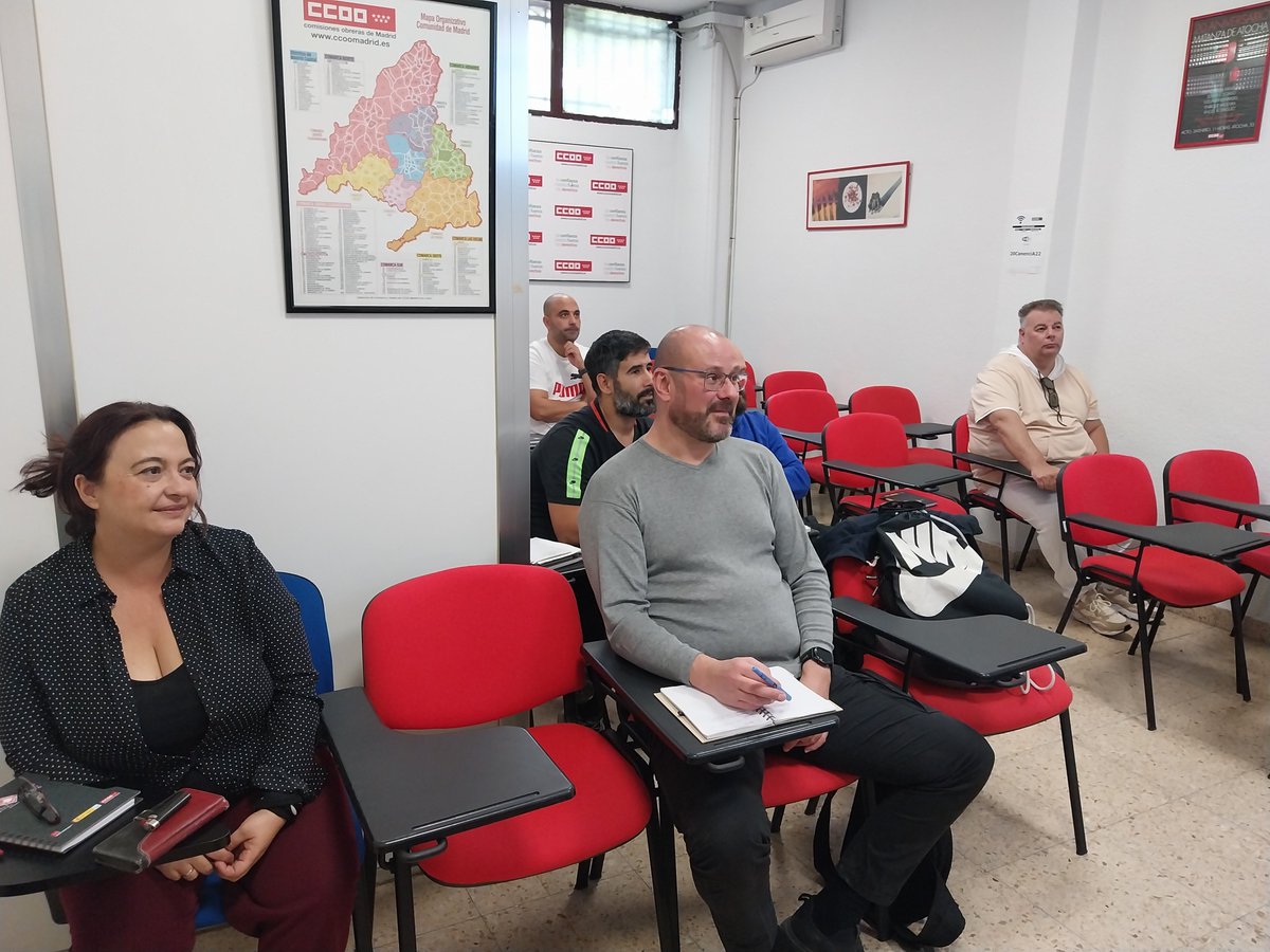 Comienza la acción formativa de "LIDERAZGO NIVEL 2" en nuestros  locales de CCOO en Móstoles. Seguimos formando a y los sindicalistas del futuro. El compromiso y la formación son la base de un sindicalismo más que  necesario en el escenario social actual.
#Sindicalismo #Formación