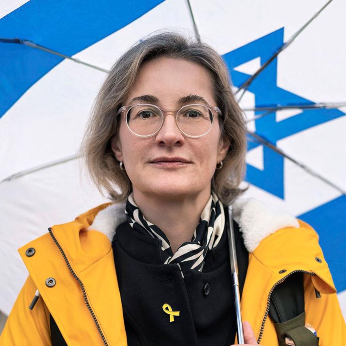 Schlanggl 🖤🇩🇪🇺🇦🤍💙💛🥨🍻 (@i_iangg) on Twitter photo Das ist die stärkste Person, die Deutschland i.S. #Antisemitismus zu bieten hat.
Mein größter Dank und Respekt geht an <a href="/PreislerKa/">Karoline Preisler</a> Das ist die stärkste Person, die Deutschland i.S. #Antisemitismus zu bieten hat.
Mein größter Dank und Respekt geht an <a href="/PreislerKa/">Karoline Preisler</a>