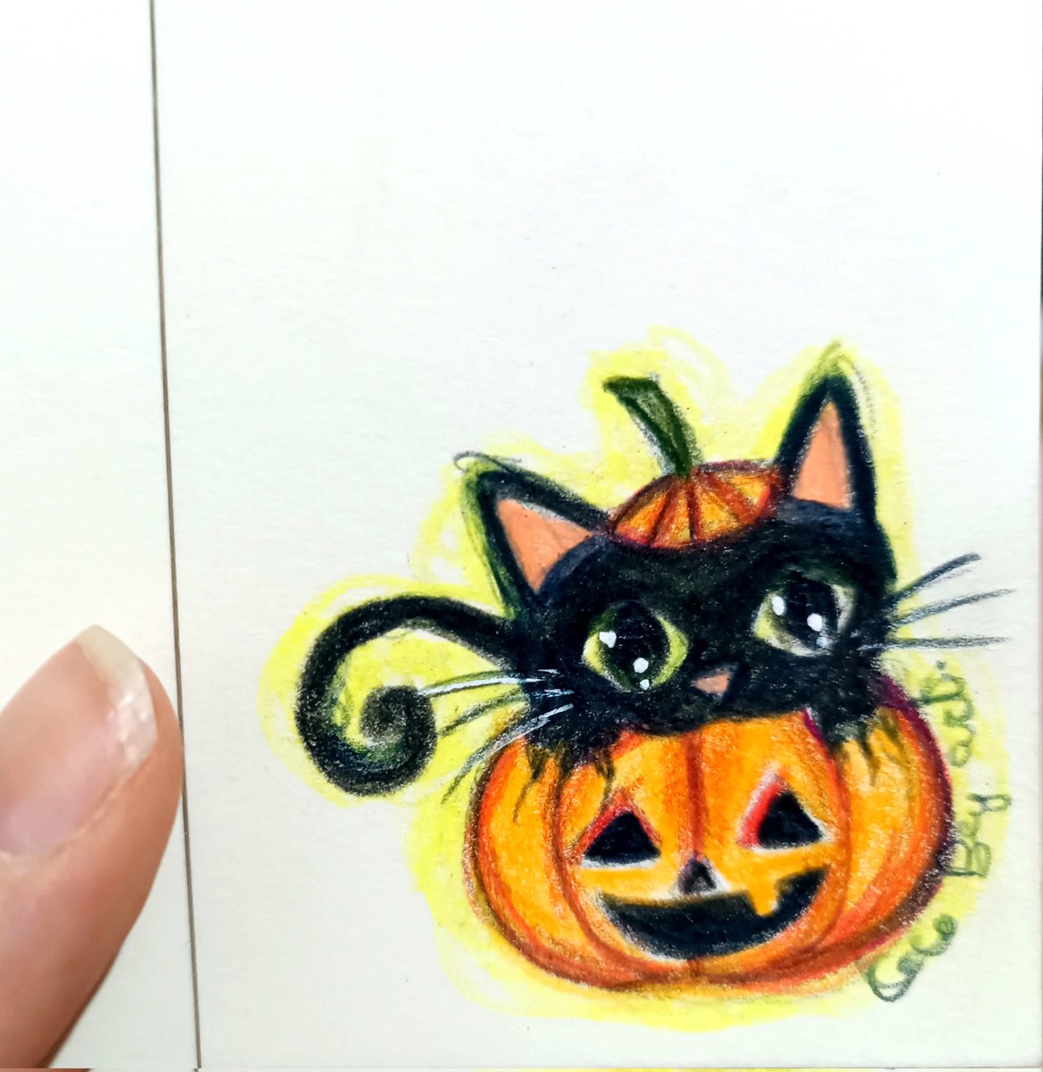 Me encanta este mini dibujo que hice, mi gatito negro de Halloween. 💓💓💓