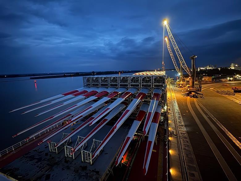 HeavyLiftPFI's tweet image. Project forwarder deugro has signed a port handling agreement for wind turbine components at Germany’s port of Brake.
bit.ly/3W4lZZ6
#heavylift #projectcargo #projectlogistics #projectforwarding #logistics