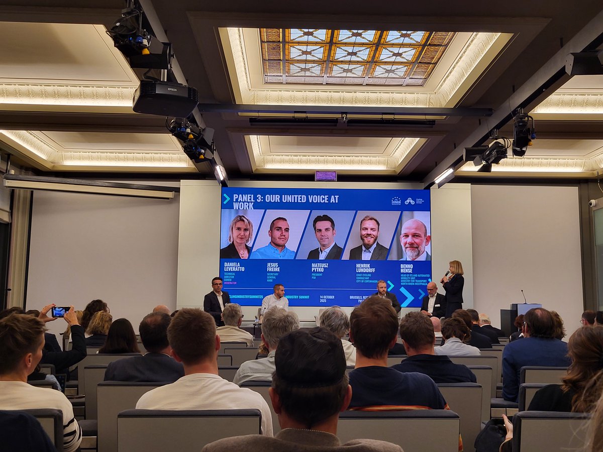 Great to attend the #CIE / #CONEBI Cycling Industry summit this afternoon in Brussels. Some great insights: the need for more data (but what data?); better infrastructure still needs to lead the transition to cycling; the cycling industry needs to speak in a consistent voice.