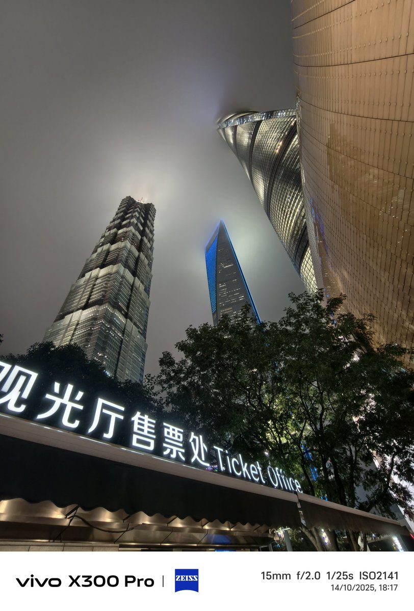 TechTabletscom's tweet image. Some Vivo X300 Pro sample images taken in the last 2 days. What do you think? So far I'm really impressed with the results. Using the Zeiss natural preset.