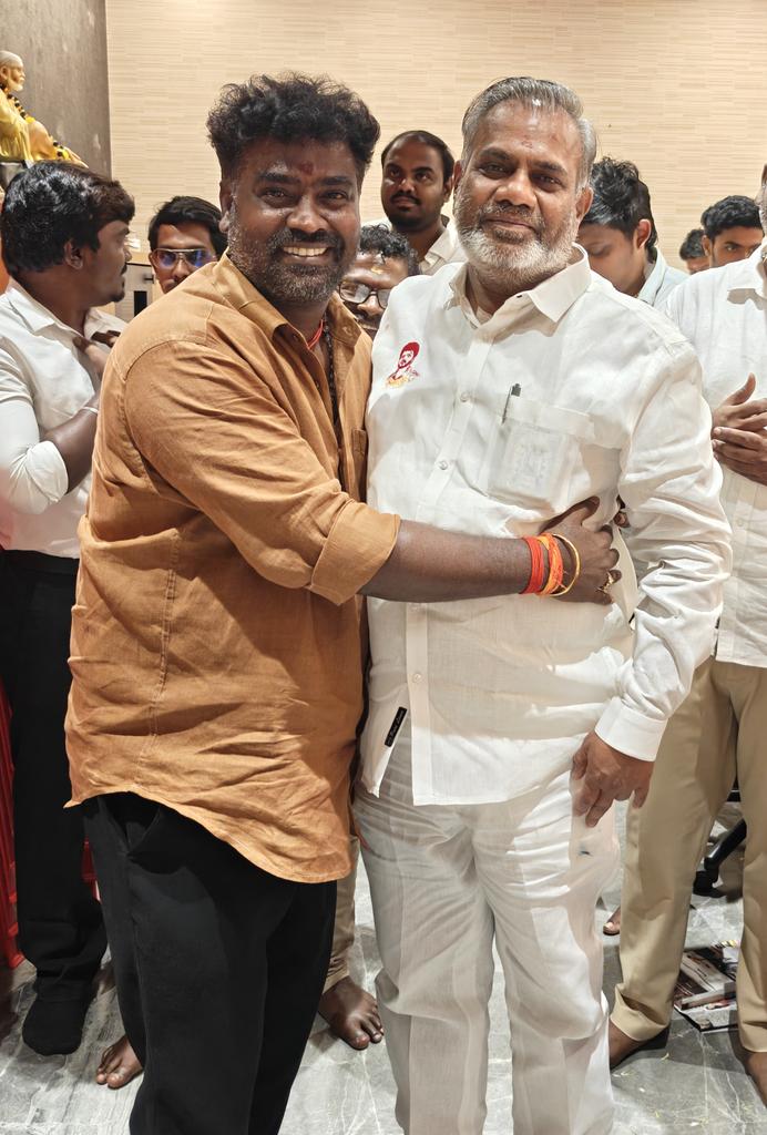 EcrPSaravanann's tweet image. சற்றுமுன்
தமிழக வெற்றிக் கழகத்தின்
பொதுச் செயலாளர்
என். ஆனந்த் அண்ணன் அவர்களை சென்னை புறநகர் மாவட்டம் சார்பாக
பனையூர் தலைமை அலுவலகத்தில் சந்தித்து போது