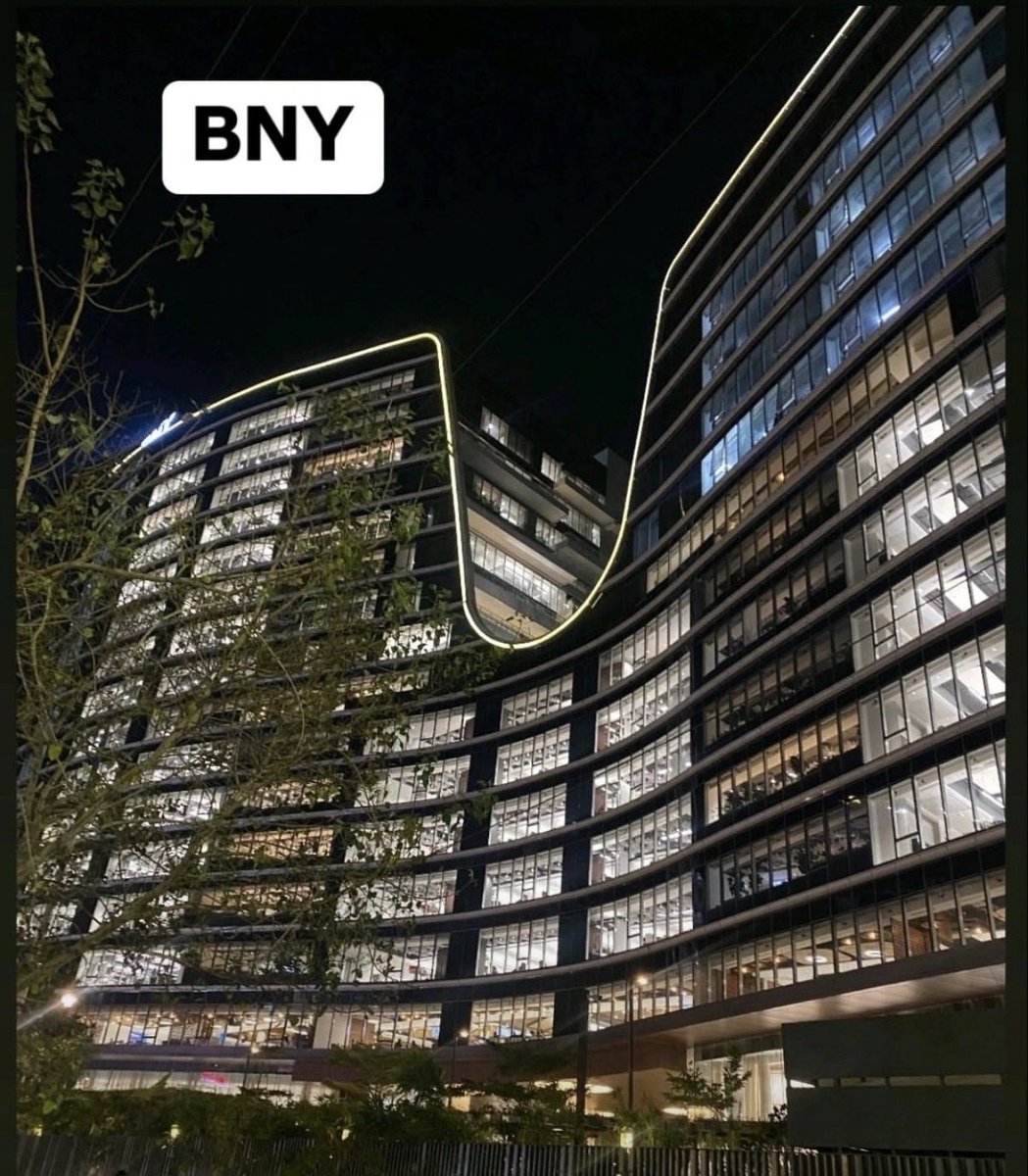 Tryptophan0x36's tweet image. Just got my degree for mechanical engineering at NIT Jaipur
Joined Bank of NewYork as A SDE.
Real life has just started.
Ask me anything.
#technology #SoftwareDevelopment #jobs #ai #Coding #placements #fullstackdeveloper #graduation