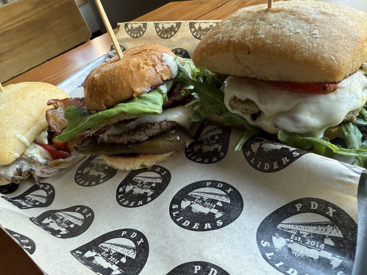 Elite 🔥🔥🔥 <a href="/PdxSliders/">PDX SLIDERS</a>