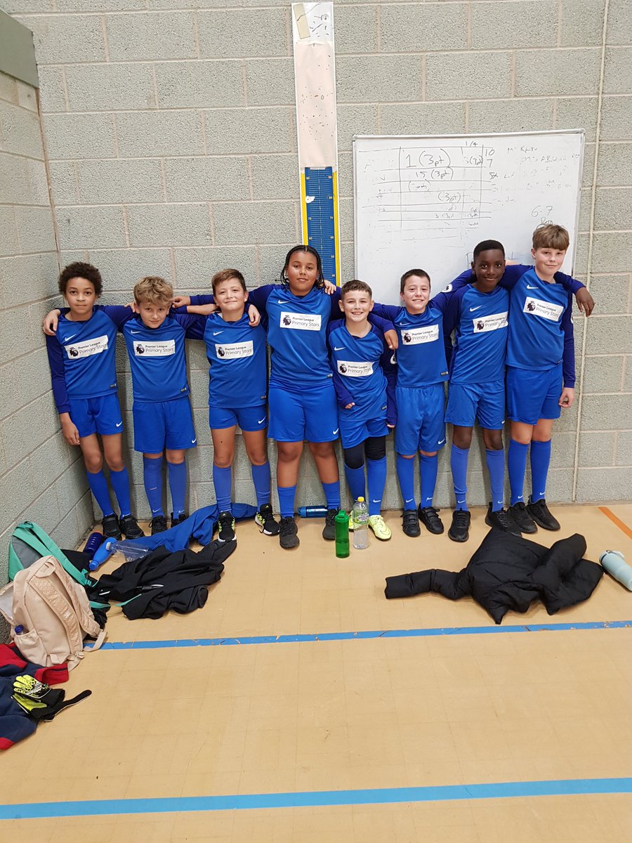 A great afternoon at Luton sixth form playing futsal. Our year 6s had a great afternoon with some great skills on show ⚽️