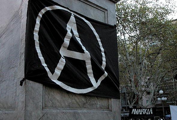 RutA: 'Otoño Libertario.
Batalla de la Granja'.❤️🖤🌿🚶🏼‍♂️ -Moncloa (parada de bus a la Granja de San Ildefonso. El bus sale a las 8:30h.) Con el tío Albertiki como organizador y resto de la baska de Madrid. Dom|2|nov  •  Ver detalles y confirmar asistencia. calendar.app.google/9FhBPpRLkKpBRx…