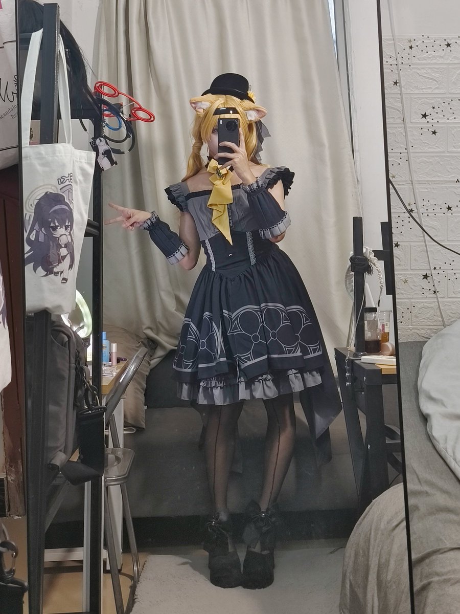 Akubi tweet media