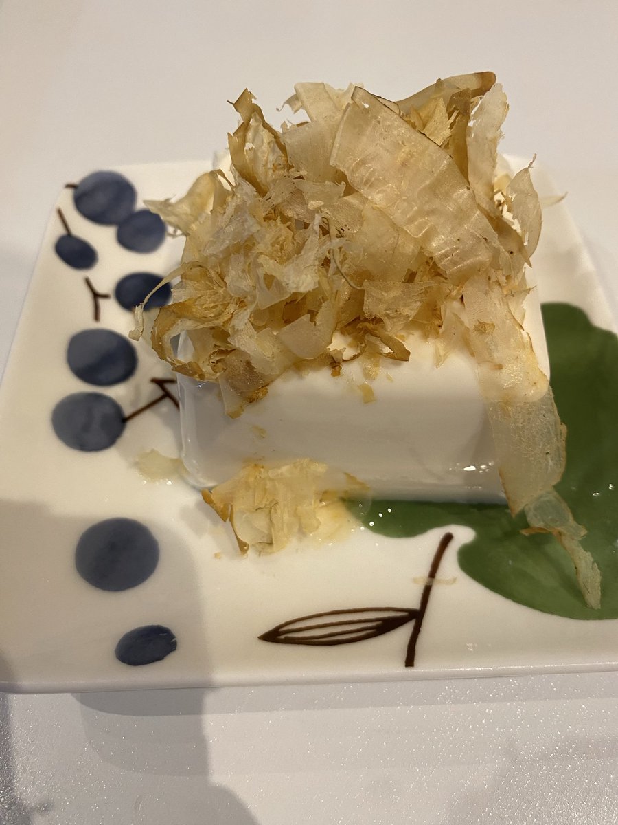 abend_saxplayer's tweet photo. ん？

出てきたのこれだったが、液体何もかけてないか？

言うに言えない笑 https://t.co/OIkm8FZRF3