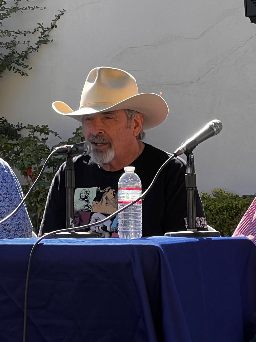 #cowboy #westernfilms #lonepine #lonepinecalifornia #actor #robertcarradine #revengeofthenerds #lonepinewesternfilmfestival