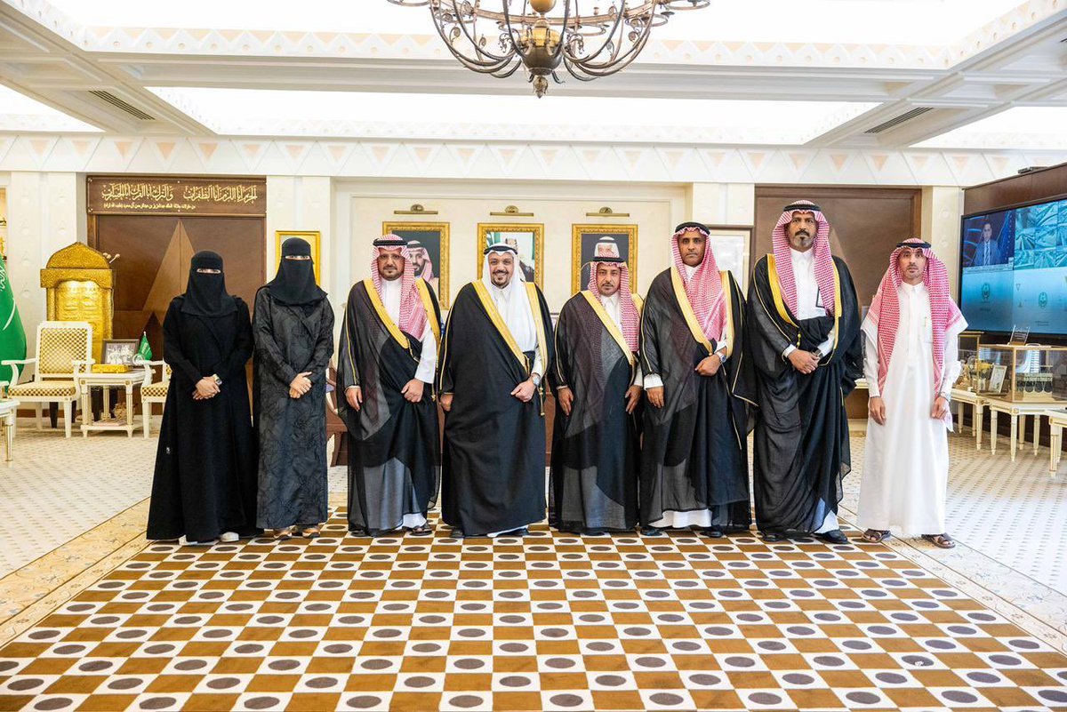 القصيم تستعد للحدث الأكبر 🌍

سمو #أمير_منطقة_القصيم يترأس الاجتماع التحضيري لبطولة آسيا لدراجات الطريق 2026، بحضور نائبه، ورئيس الاتحاد السعودي للدراجات، والرئيس التنفيذي لشركة إدامة الطبية. 

#دراجات_آسيا_بالقصيم