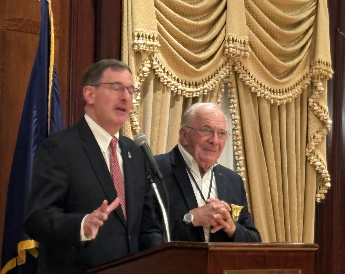 Kevin Wensing (@kevin_wensing) on Twitter photo Thanks to <a href="/NavyMuseumDev/">NavyMuseumDevFoundation</a> for
the #Navy250 capstone event at the Union League Club. <a href="/NavalAcademy/">U.S. Naval Academy</a> Midshipmen, #WWII #Veteran Eddie Desmond and Vietnam War former POWs Everett Alvarez & Bob Shumaker joined 70th SecNav John Dalton & 77th SecNav Amb. Kenneth Braithwaite & 🇺🇸 patriots Thanks to <a href="/NavyMuseumDev/">NavyMuseumDevFoundation</a> for
the #Navy250 capstone event at the Union League Club. <a href="/NavalAcademy/">U.S. Naval Academy</a> Midshipmen, #WWII #Veteran Eddie Desmond and Vietnam War former POWs Everett Alvarez & Bob Shumaker joined 70th SecNav John Dalton & 77th SecNav Amb. Kenneth Braithwaite & 🇺🇸 patriots