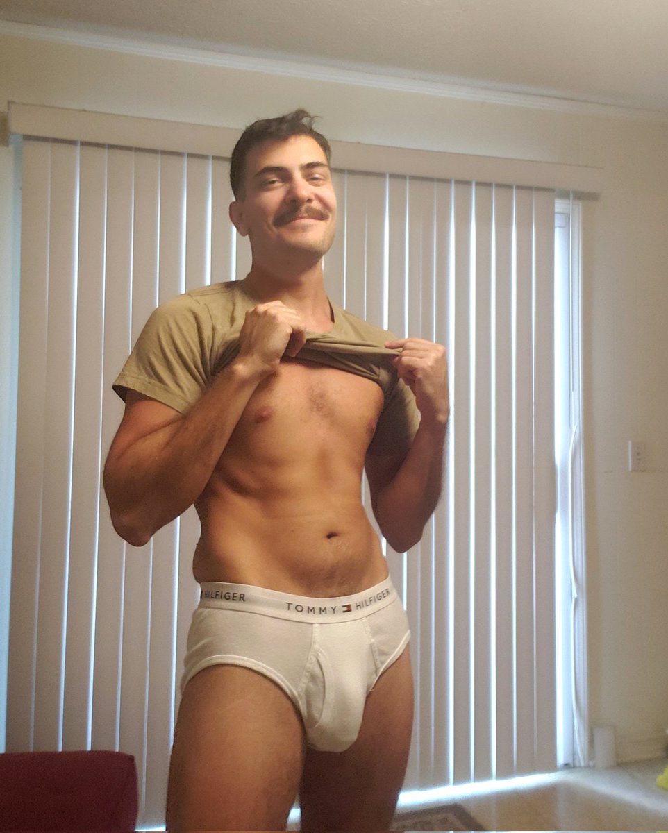 Happy #tightywhities Tuesday 😆