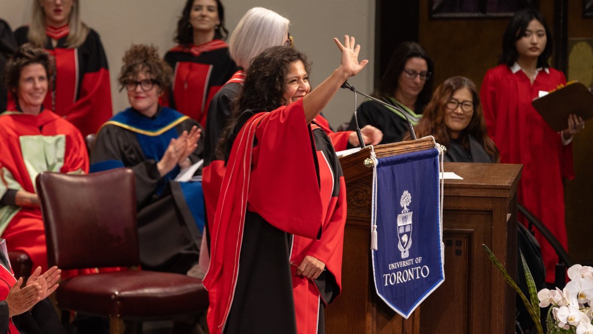 Having your name read aloud as you cross the stage is one of the most significant moments of your #UofTGrad25 Convocation. Look out for an email from Namecoach to help us pronounce your name correctly with a voice recording by the Oct. 15 deadline #UofT 📜 uoft.me/9cV