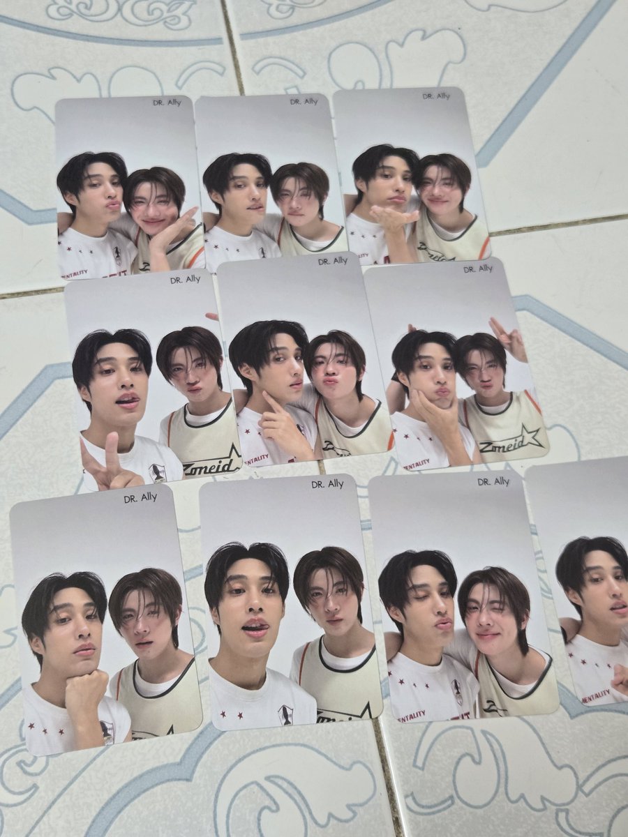 구름위에 tweet media