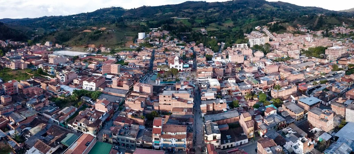 #BoletínDePrensa 🗞 | A un mes de la Consulta Popular, el Valle de San Nicolás se alista para decidir su futuro metropolitano

Más información↗️
antioquia.gov.co/index.php/anti…