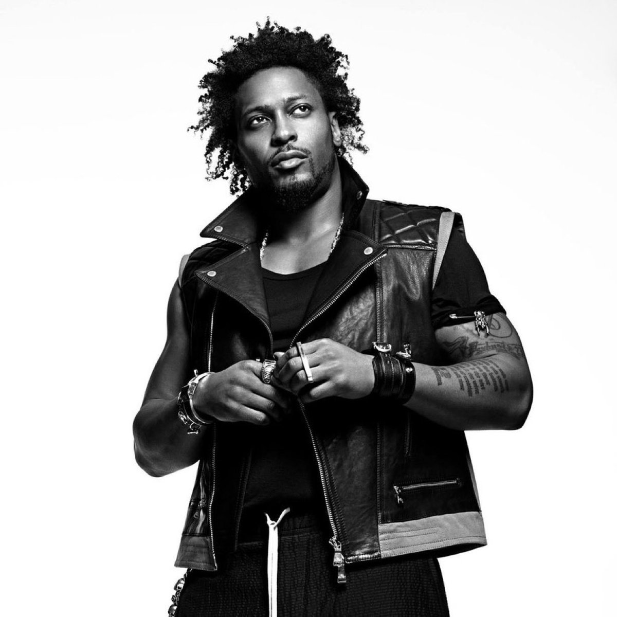 YayAreaNews's tweet image. R.I.P. D&apos;ANGELO

1974 — 2025