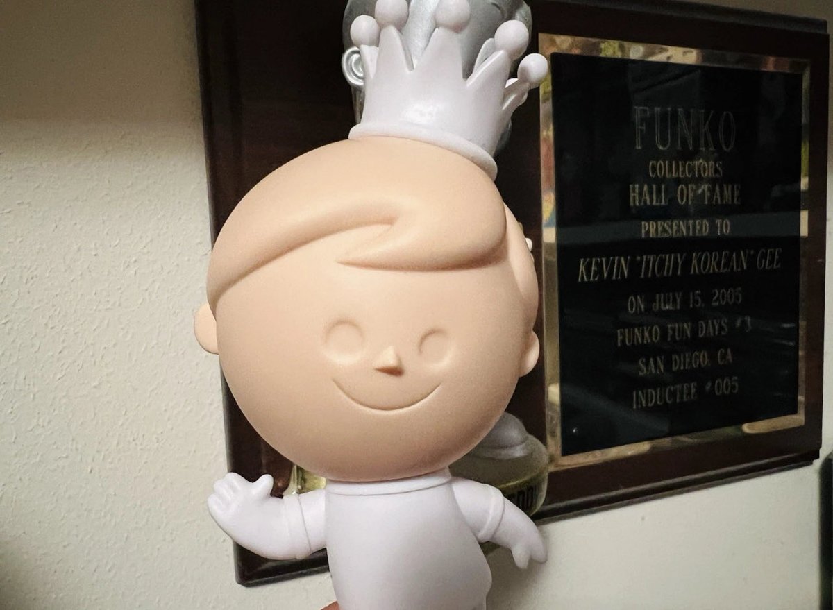 itchykorean's tweet image. Freddy Funko PROTO for sale. $360 shipped.  Personally obtained when I visited the now defunct Funko South.
#Funko #FunkPOP