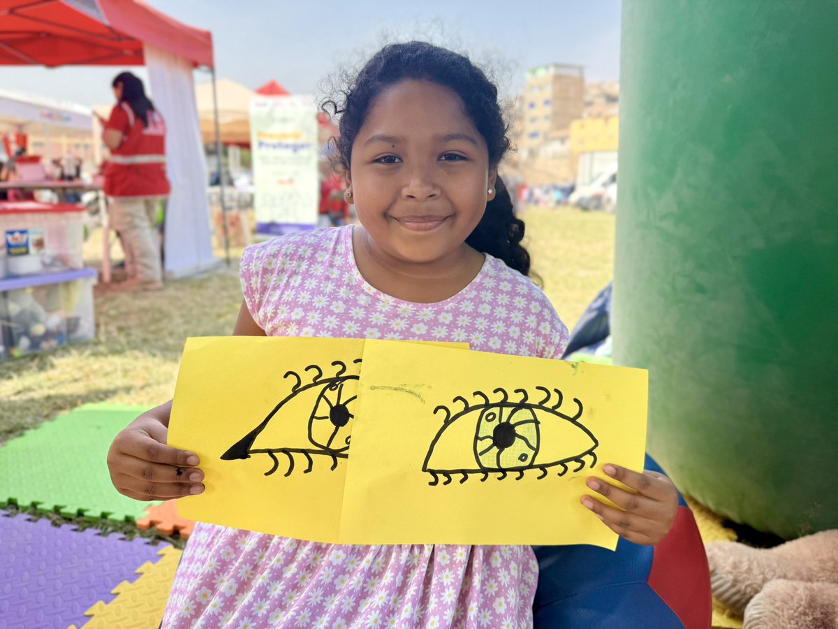 #PamplonaAlta | Las #emergencias no solo dejan daños materiales; también afectan las emociones y la confianza de niñas y niños.

Entregamos kits lúdicos que ayudan a reconstruir la confianza y la esperanza a través del juego.