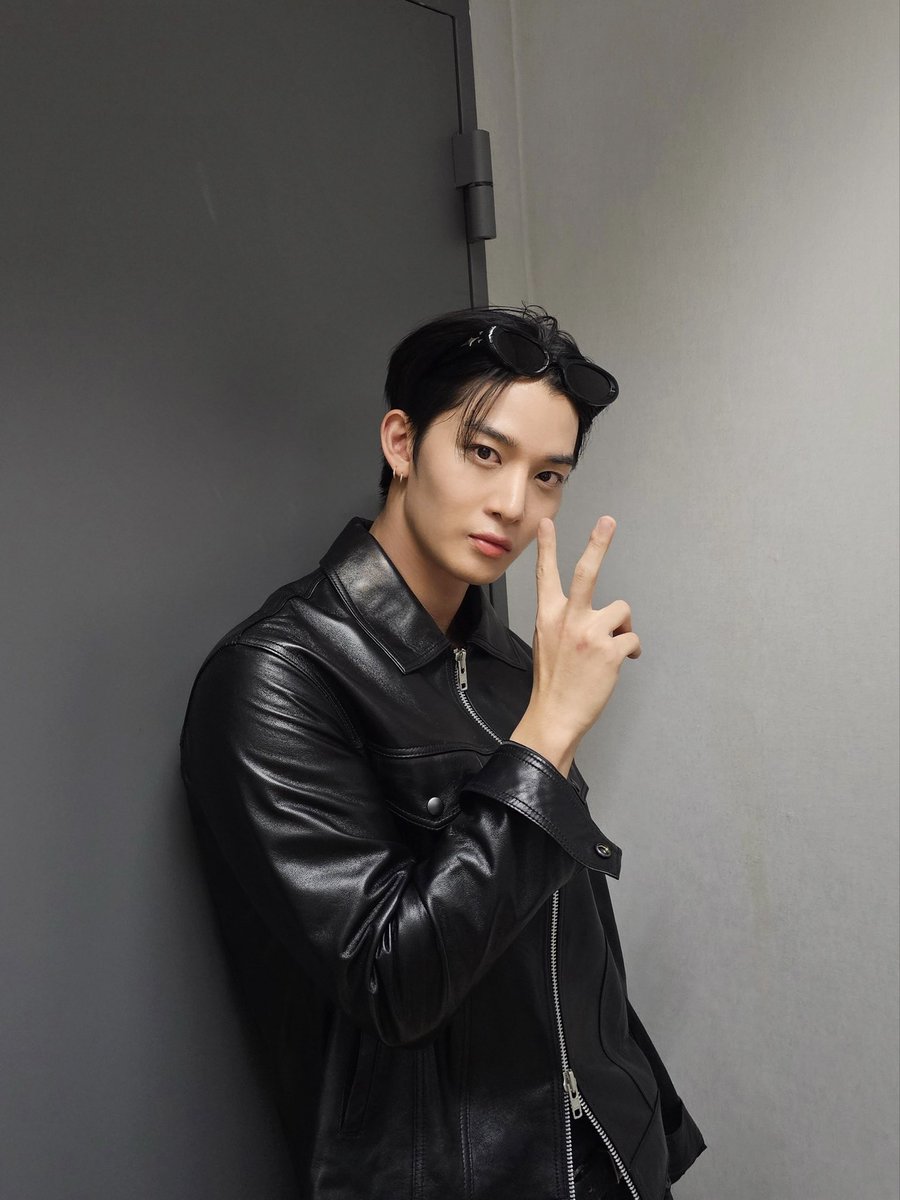 배진영 (BAE JIN YOUNG) tweet media