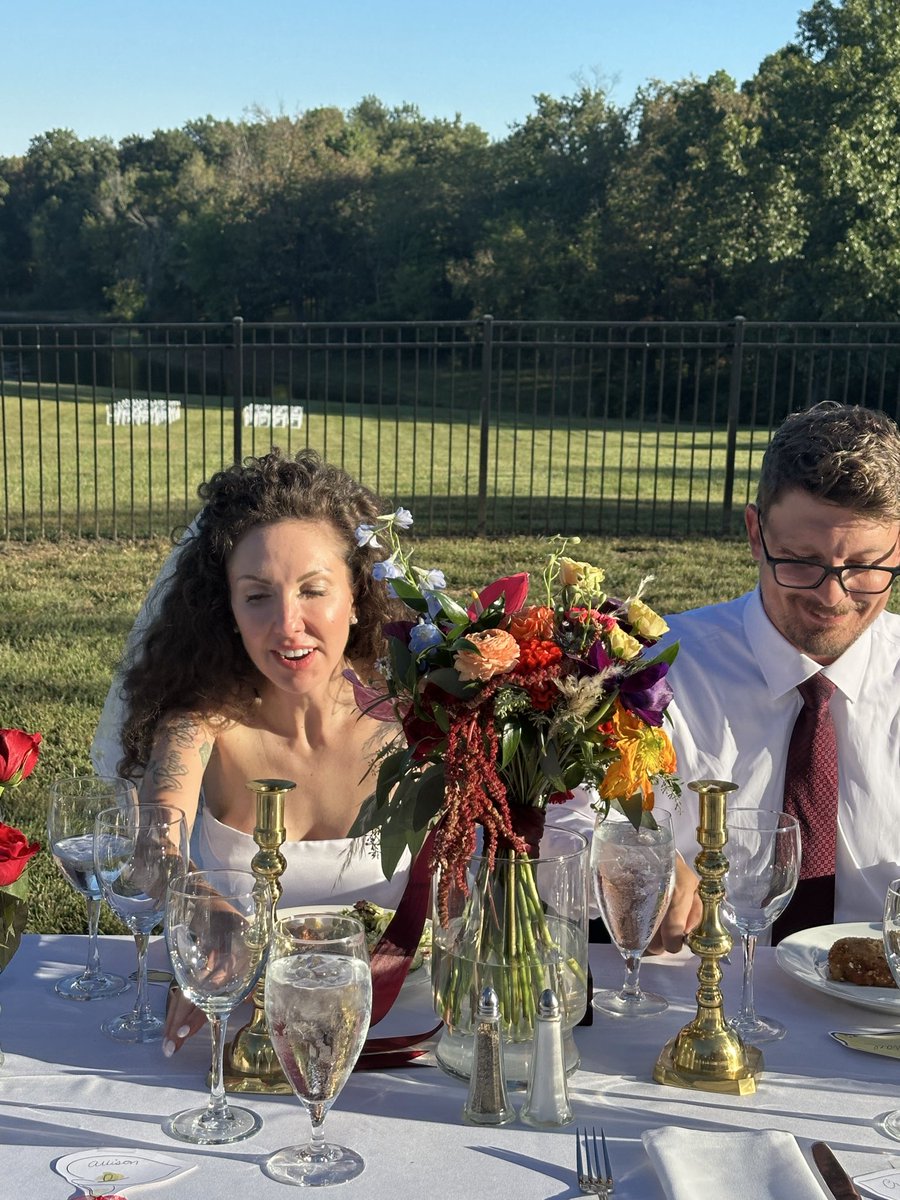 Tara Savelo tweet media