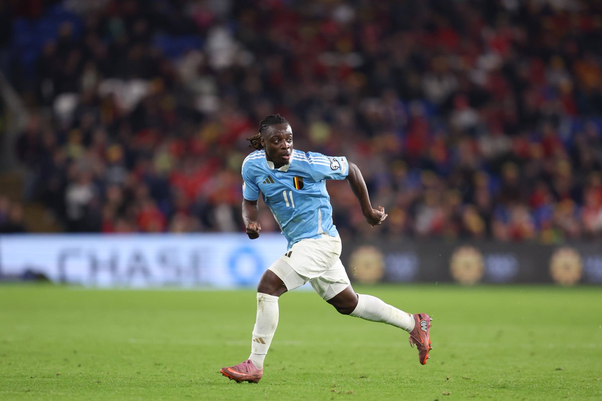 [DIABLES ROUGES]

Contre les 2 principaux adversaires de son groupe, dans 2 scénarios très différents, la Belgique de Rudi Garcia a permis de lire dans son jeu.

Des plans de matches très différents, mais un point commun: le nouveau numéro 1 des Diables, c'est Jérémy Doku.