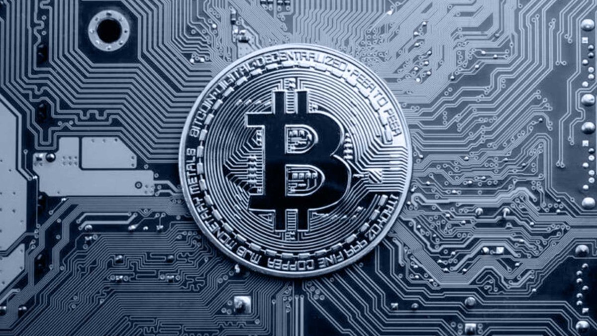 OraclePulse's tweet image. BREAKING: 🔥 Bitcoin $BTC Slips Under $112K, ETH $ETH, DOGE $DOGE Drop 6% as China Hits Back on U.S. Tariffs