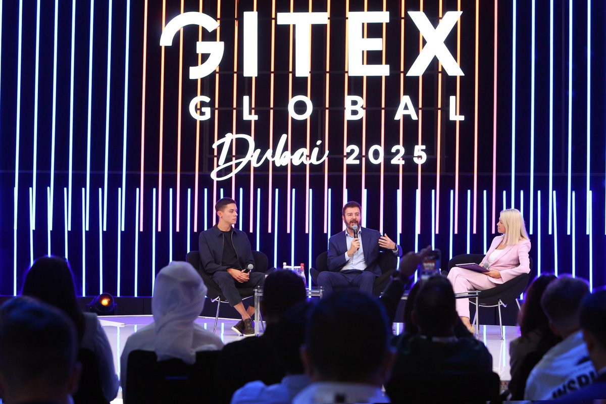 robots4testing's tweet image. At @GITEX_GLOBAL, @danieldines and our Global Ambassador, David Popovici, shared an inspiring talk about performance, authenticity, and resilience. A reminder that success starts with challenging yourself and staying true to who you are.