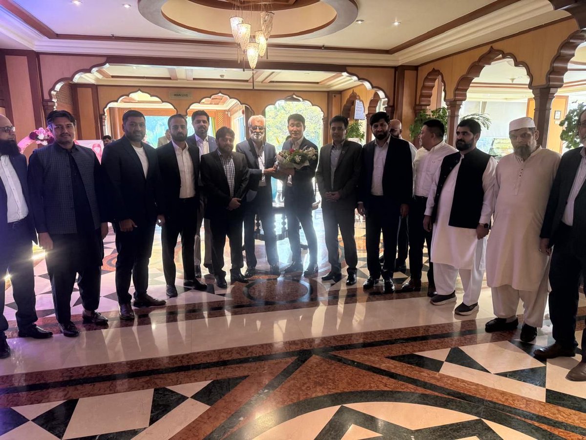 kcaa_official's tweet photo. An Introductory Meeting with C.E.O SAPT Mr. Kim &amp; C.O.O Mr. K.K along with their team at Hotel Avari Towers, Karachi on 14th Oct 2025, which was attended by the delegation of the Karachi Customs Agents Association led by its President, Mr. Yahya, GS; Shaikh Waqas &amp; team. https://t.co/w2S0pW6RqV