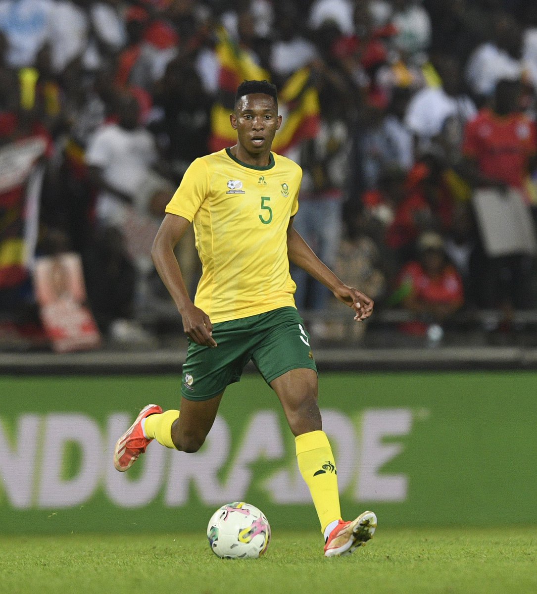 STAR. (@makwande_m) on Twitter photo Once he gets his long ranges right, rest assured that a goal or two is guaranteed.
Thalente Mbatha ๐๐ฅ Once he gets his long ranges right, rest assured that a goal or two is guaranteed.
Thalente Mbatha ๐๐ฅ