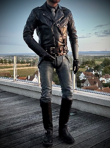 I just received All for Ma$ter 50 from Sissy @FrankaCDslet #Roosendaal via Throne. Thank you! throne.com/maskedmasterbe #Wishlist #Throne