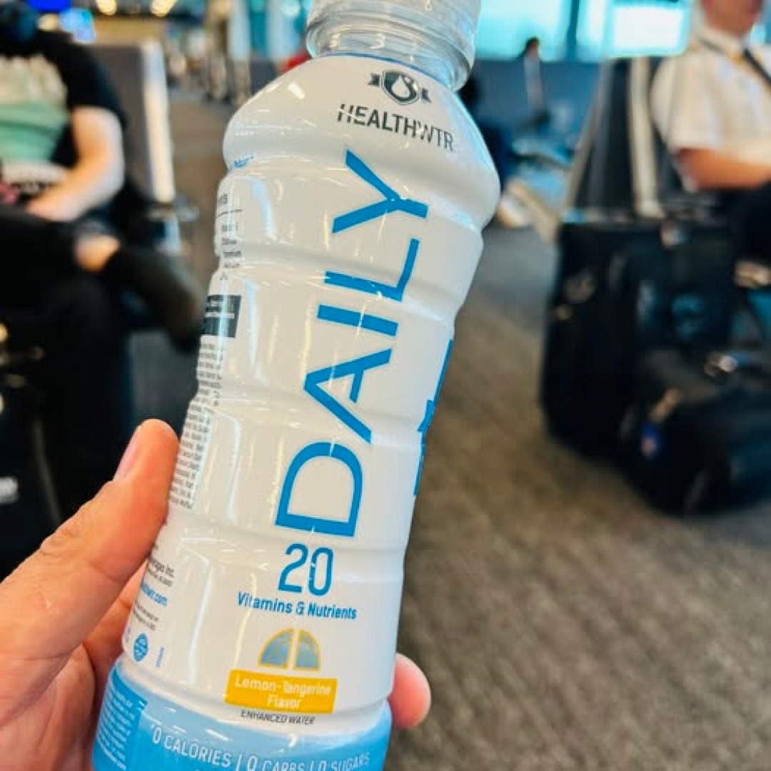 drinkHealthwtr's tweet photo. What’s in your hand right now: coffee, plain water, or vitamin water? Be honest—we won’t judge! (But we would encourage you to pickup #Healthwtr to get your 20 vitamins with zero added sugar, carbs, or calories!) https://t.co/Y2LNhg2b4B