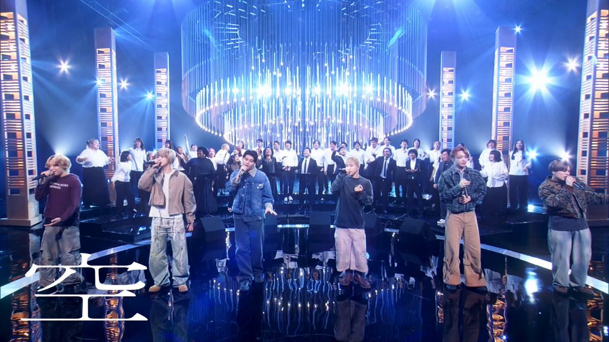 BE:FIRST、NHK総合「SONGS」での8thシングル『空』表題曲パフォーマンス映像を期間限定公開。黒沢薫（ゴスペラーズ）含む39人のコーラス隊とのスペシャル・バージョン

tower.jp/article/news/2…

#BEFIRST
#BF_空
#タワレコオンラインニュース