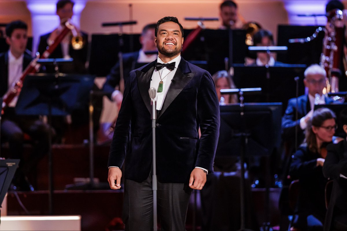 Opus Klassik ‘25
Solo Recording Singing of the Year 

Opus Klassik ‘22 
Newcomer of the Year

To the team, you know who are. This one is yours - the real MVP’s. Thank you. 🥂❤️

Onward! See you at work 😎

📸: Markus Nass