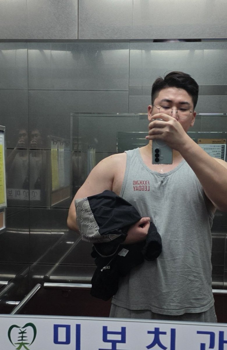 운동쟁이 (@cau5412) on Twitter photo 