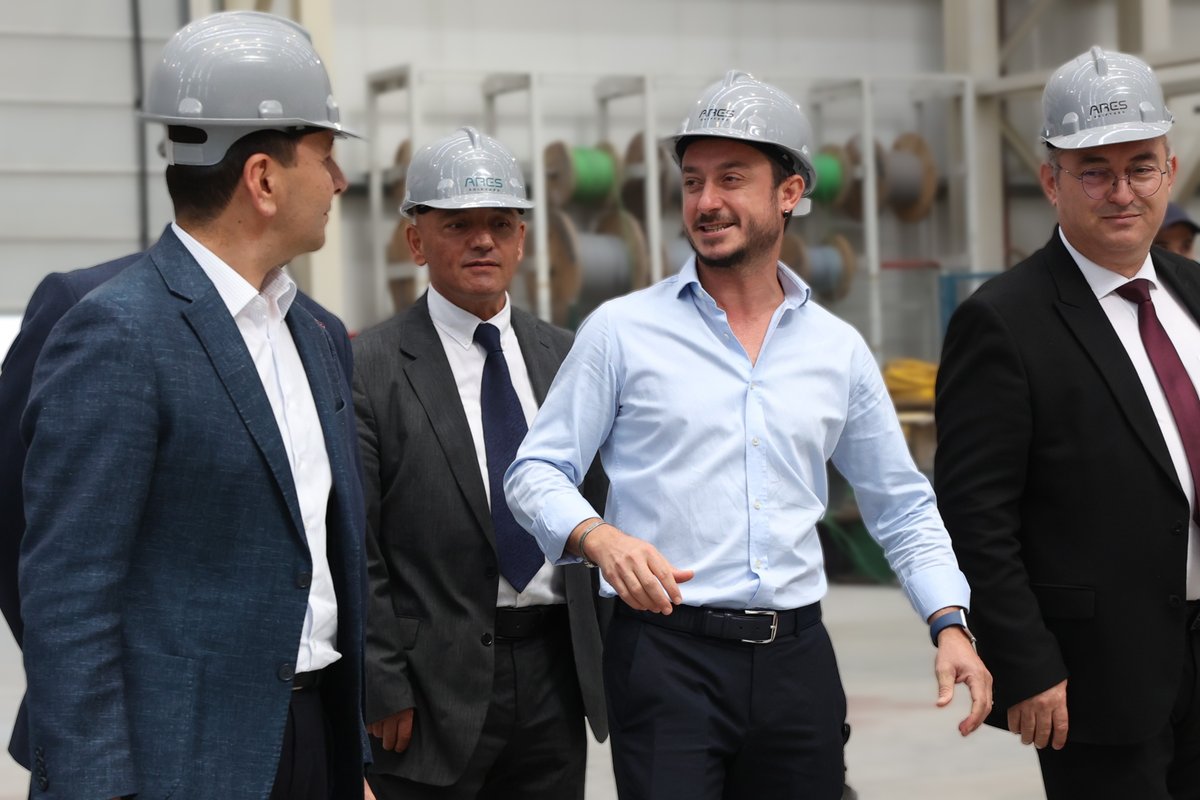 ARES Tersanesi olarak, T.C. Ulaştırma ve Altyapı Bakanlığı Kıyı Emniyeti Genel Müdürlüğü için inşa edilecek 16 adet ARES 18 SAR Botu Projesi kapsamında bir önemli aşamayı daha başarıyla tamamladık.
ARES 18 SAR Botlarının ilkinin kaynak törenini, Kıyı Emniyeti Genel Müdürü ve