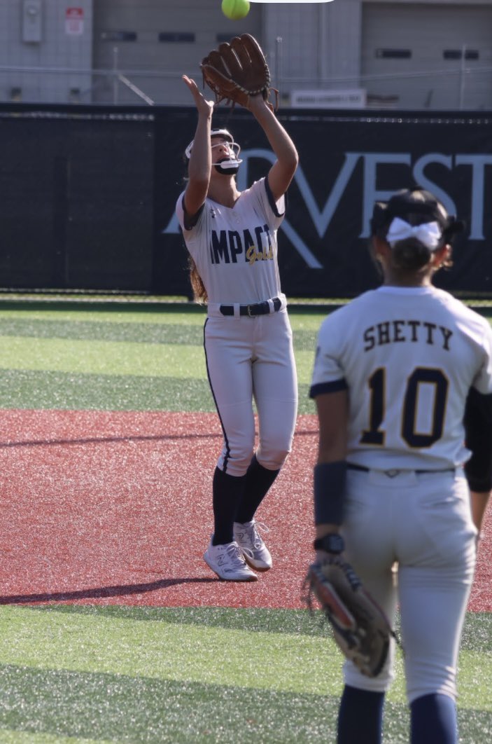 Chloe Demmeck tweet media