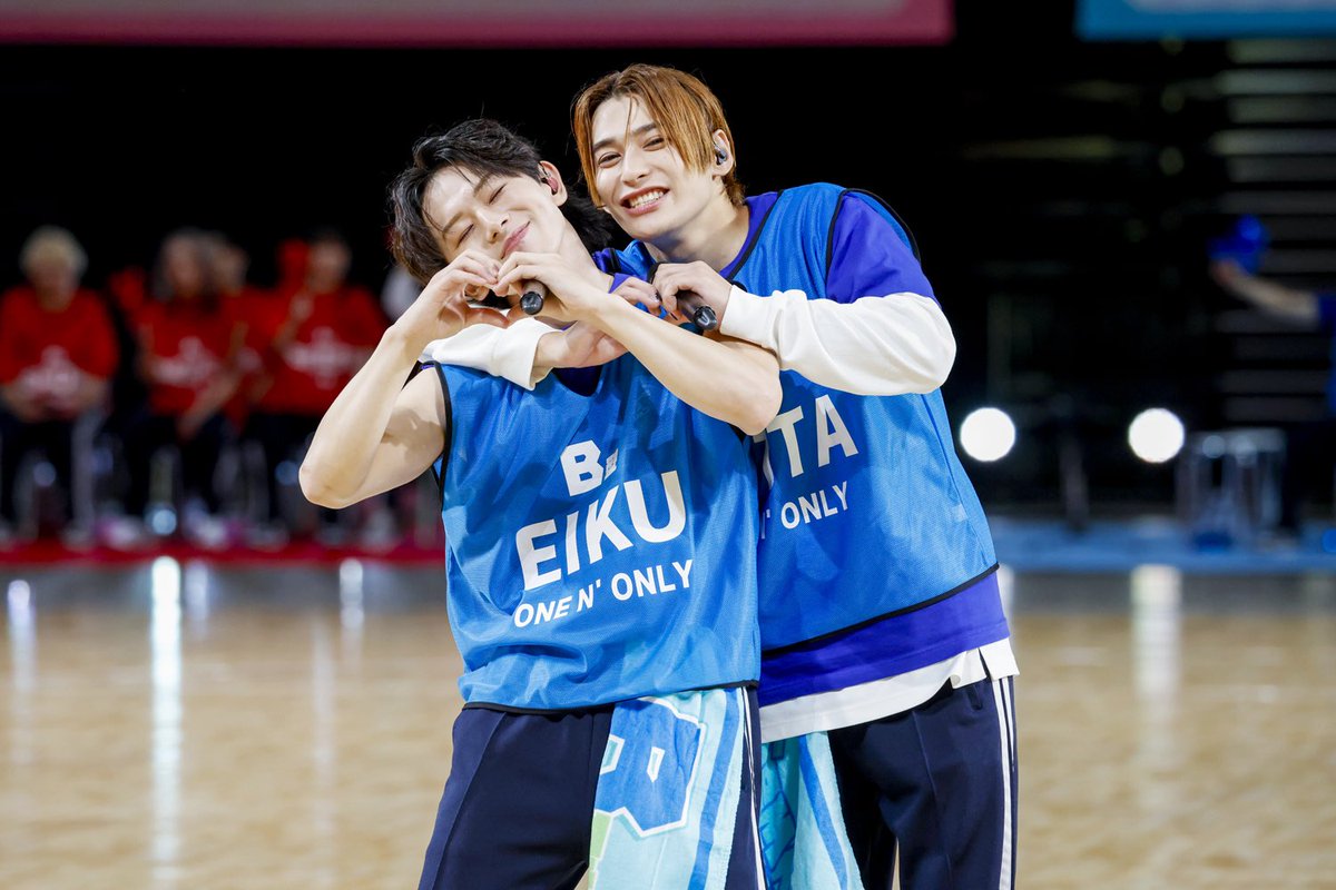 Emo_miu's tweet image. 【第5回 #EBiDAN大運動会】
血液型対抗「スポーツマンヒップ」開催💪🅰️🅱️🅾️🆎

🎖️MVP
みんな納得!!チーム想いな #ユーキ🚄

🥇優勝はB型チーム
#飯島颯「最高の誕生日プレゼントとなりました！」

[レポ/写真📸]
🔗emomiu.jp/news/243324/

#超特急 #MILK #スパドラ #げんじぶ #BUDDiiS #ICEx #Emomiu